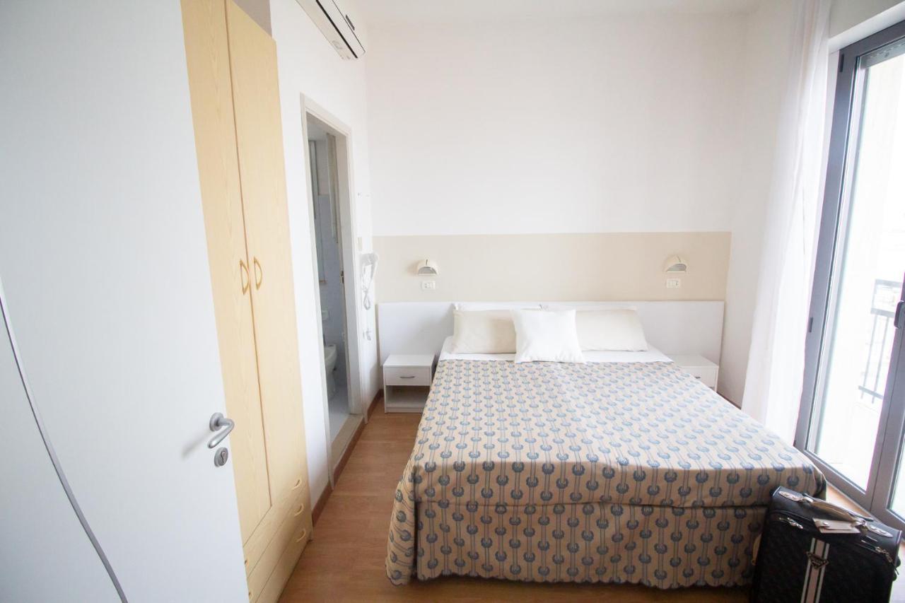 Hotel Morri 贝拉里亚-伊贾马里纳 外观 照片